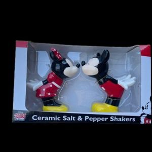 Mickey & Minnie Mouse Ceramic Salt & Pepper Shaker Set | Spice of Life Set